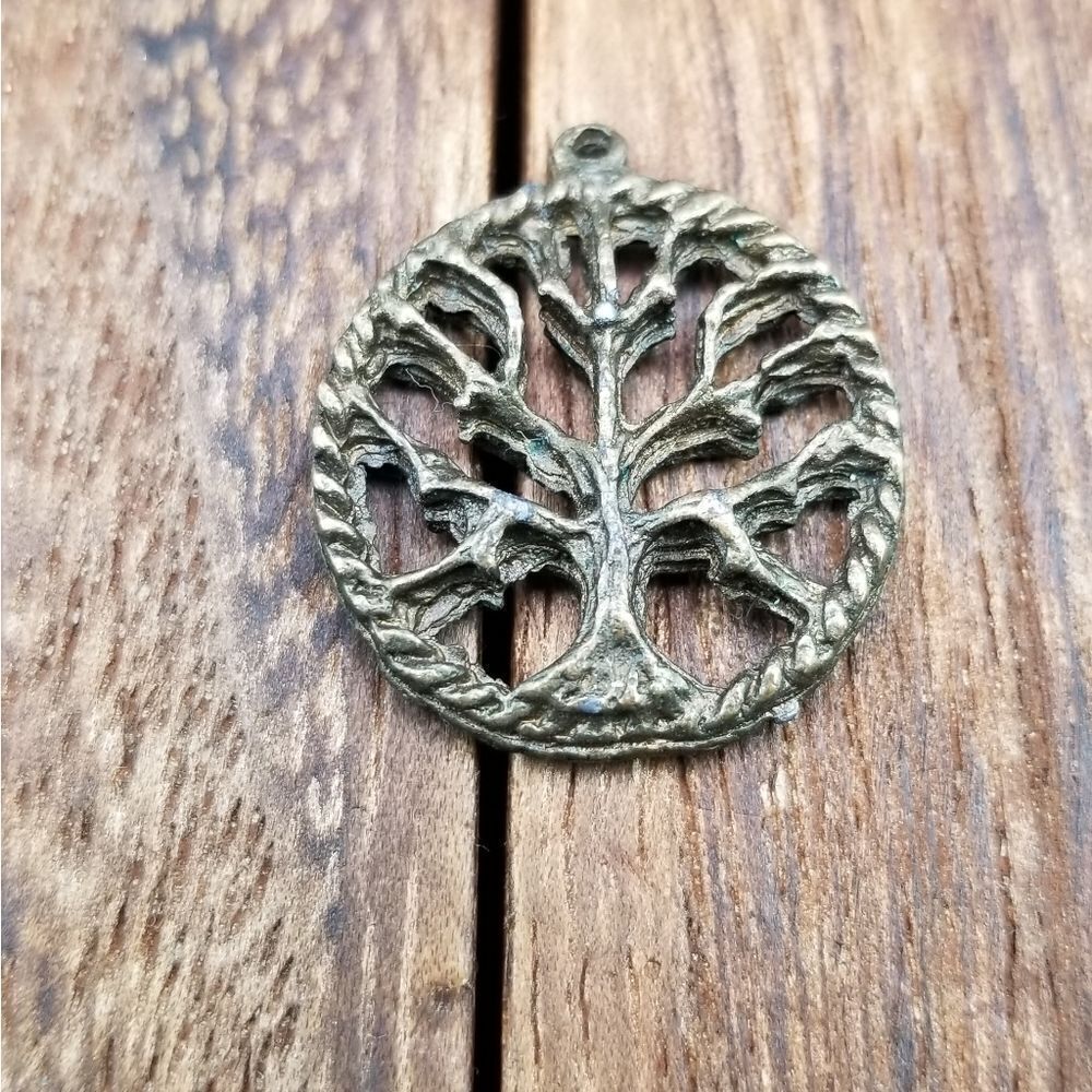 Tree of life pendant P222